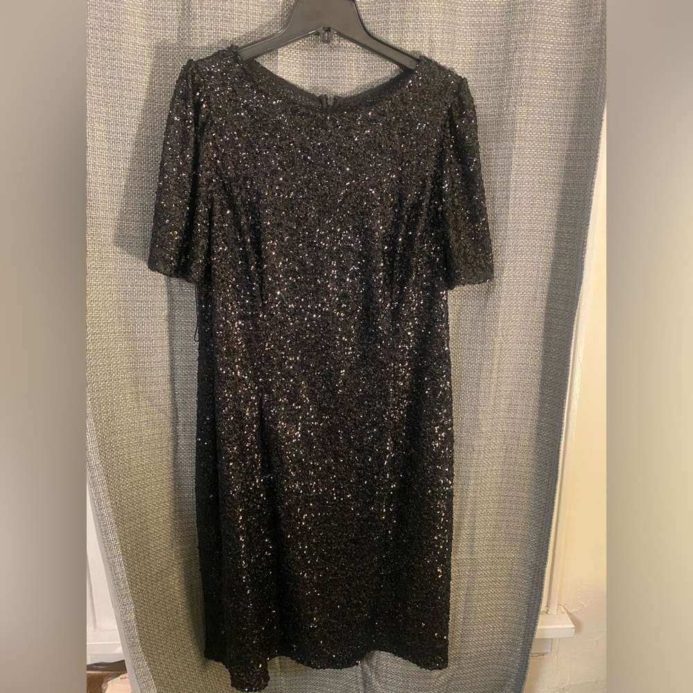 Adrianna Papell Plus Size Sequin Cocktail Dress size 16W - Picture 7 of 13
